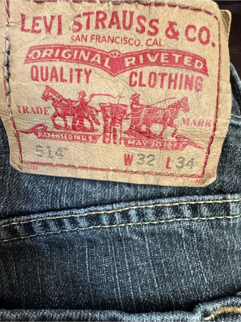 Levi's Slim Straight 514 Jeans in Charcoal Black